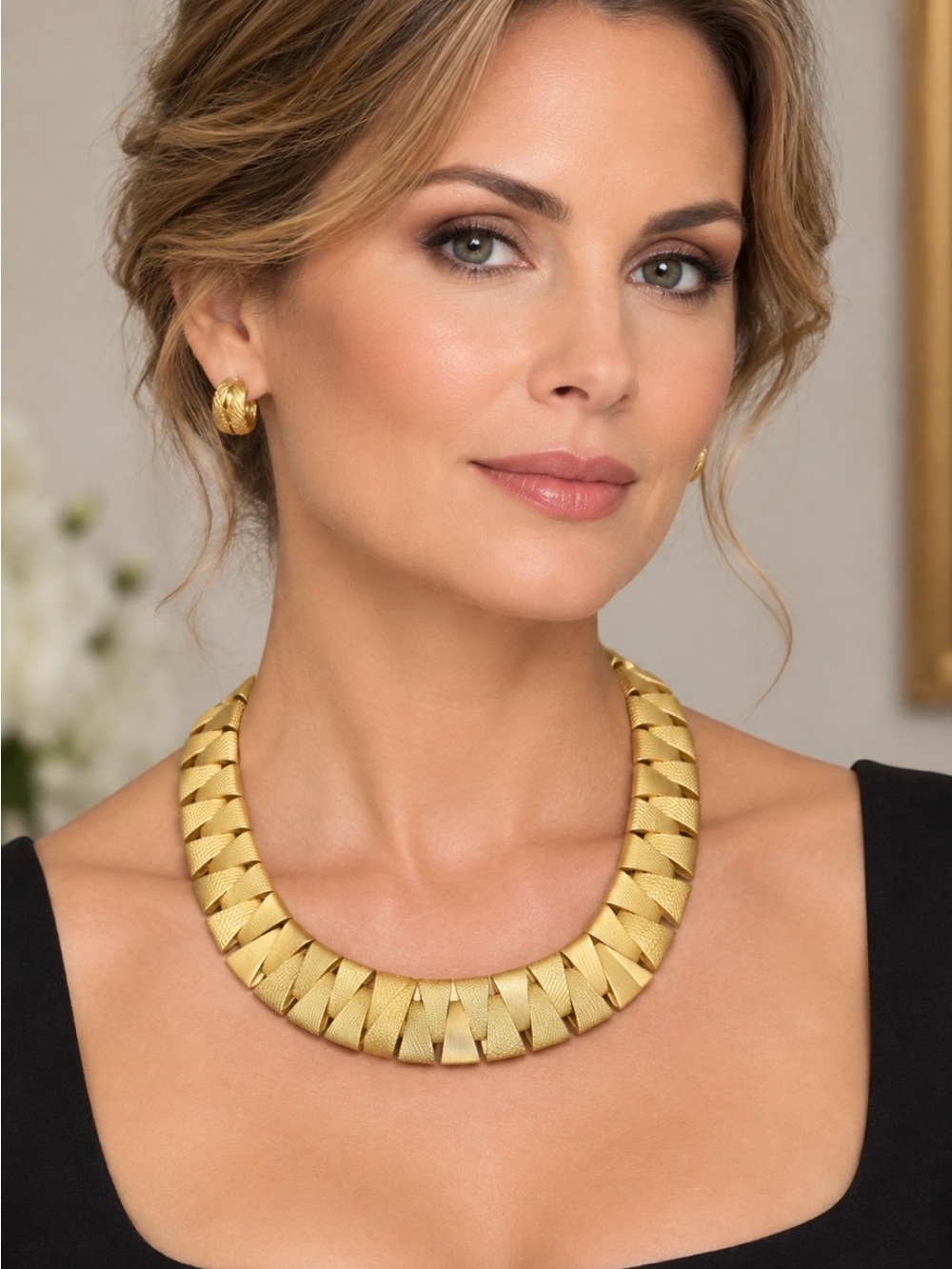 Mid Century  Modern Striking Choker/  Necklace  Vintage